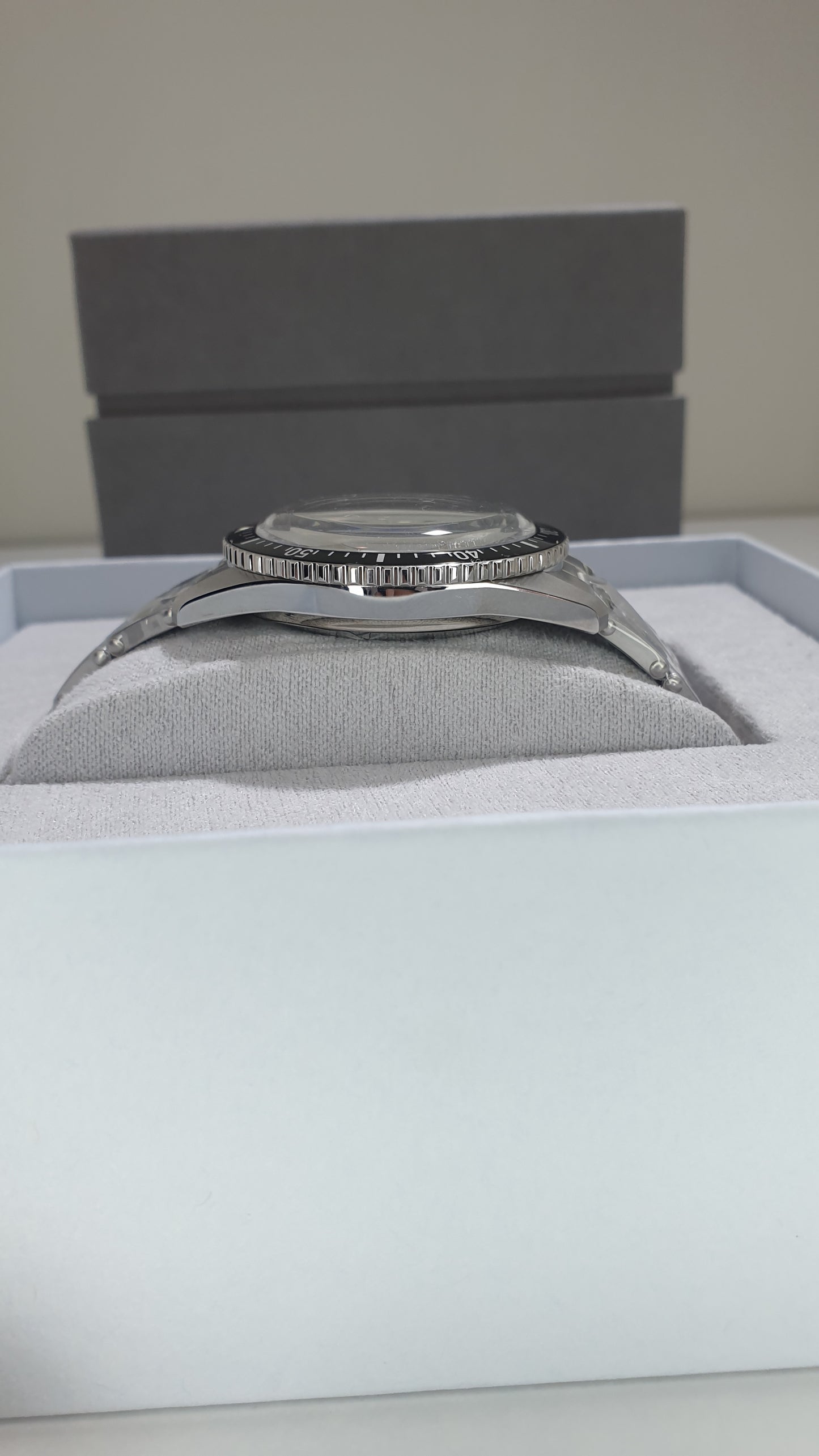 Oris - Divers Sixty Five Automatic - 01 733 7720 4051-07 8 21 18