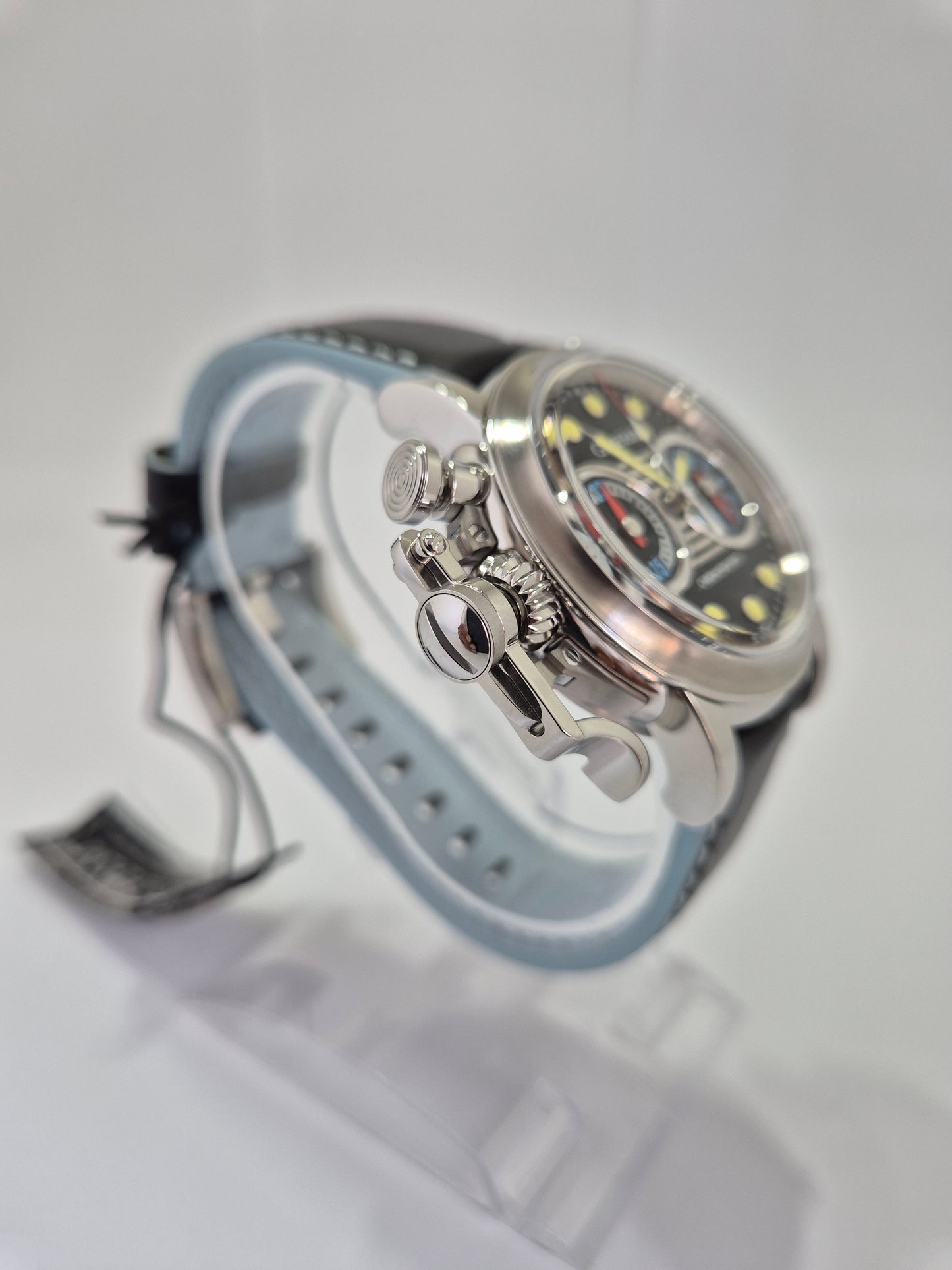 Graham Chronofighter Vintage Stingray Limited Edition 2CVES.B05A