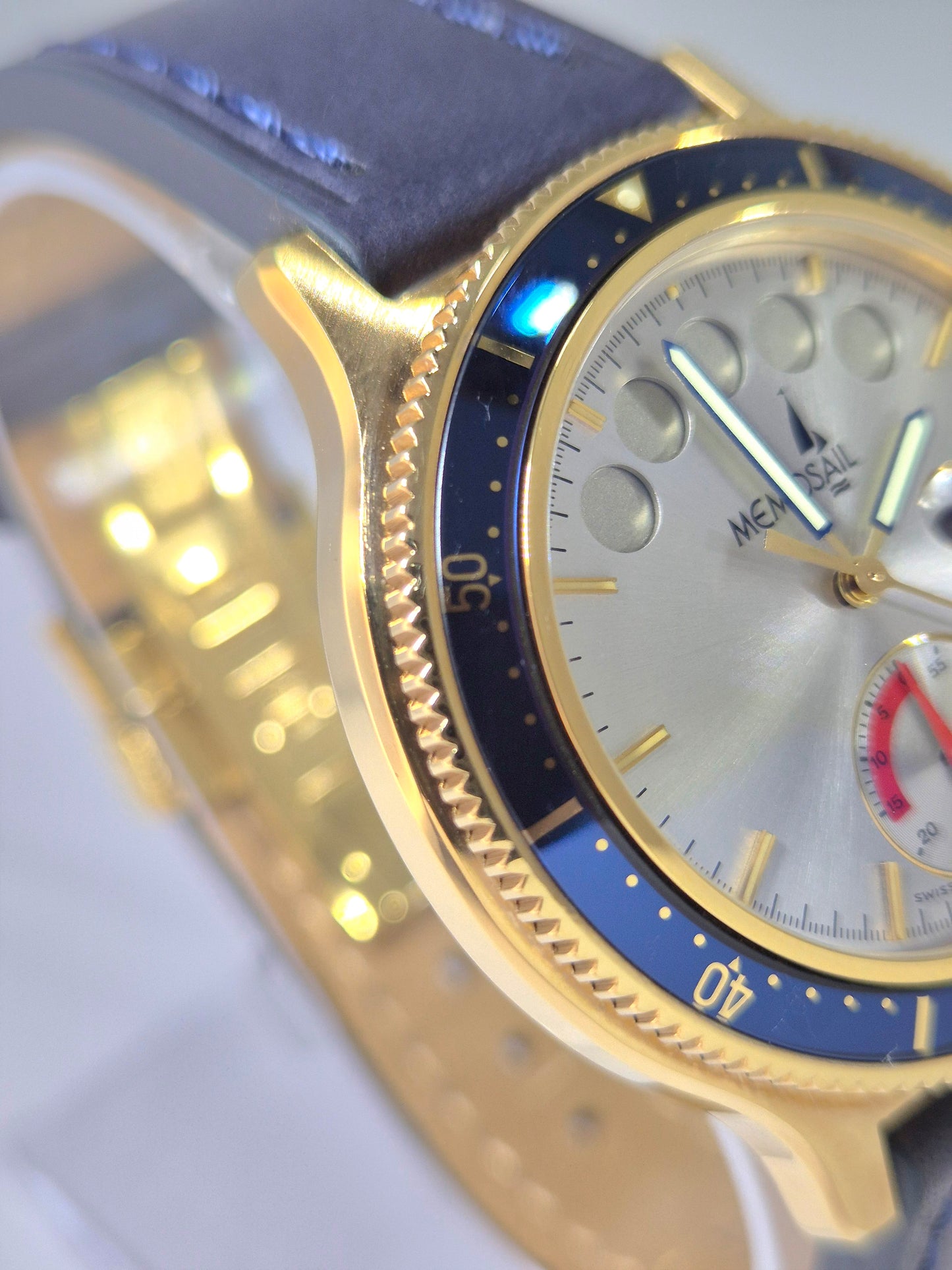 Memosail Automatic by Memotime design Corum.